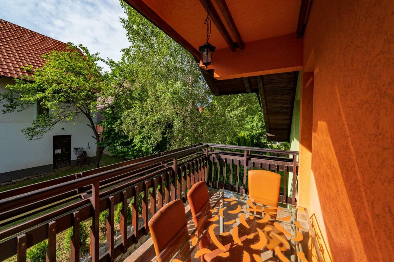 Kuca Za Odmor Zunic Hotel Zlatibor Exterior foto